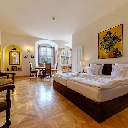Schloss Purschenstein Neuhausen  Room photo